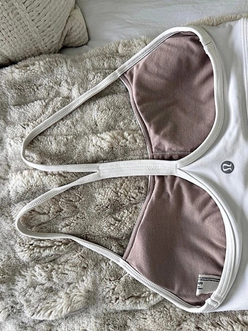 Lululemon Flow Y Bra